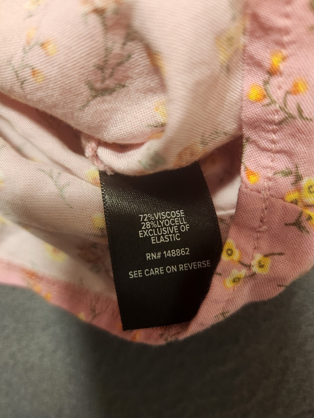 Torrid Top Women Size 2 Pink Peasant Floral Boho Smocked Ditsy Cottage - Picture 6 of 11